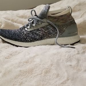 New Adidas UltraBOOST All Terrain CM8254 size 11.5